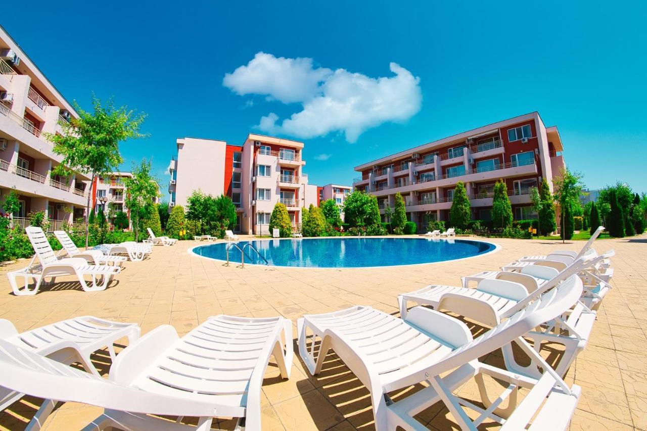 Nessebar Fort Club - Prestige Apartments 阳光海滩 外观 照片